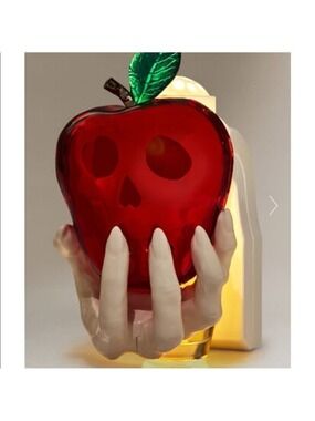 Bath and Body Works Halloween  Wallflower Plug In Witch Hand
